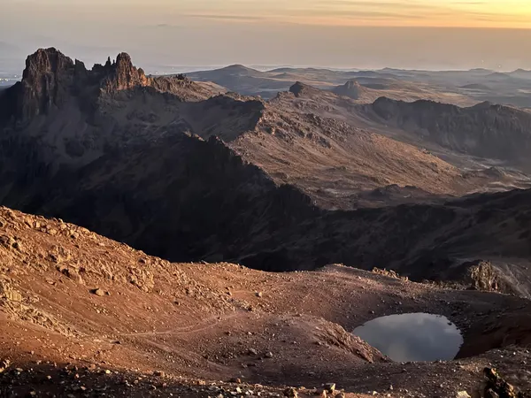 Climb Mount Kenya in 5 days Via the Chogoria-Sirimon Route